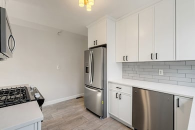 2-4 Denvir St unit 2, Dorchester Center, MA 02124 - photo 4