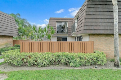 2020 20th Ct, Jupiter, FL 33477 - photo 3