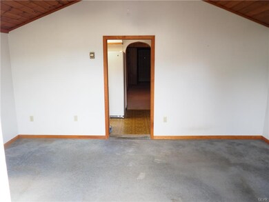 3111 N 2nd St, Whitehall, PA 18052 - photo 5