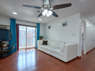 31 Lodgen Ct unit 4H, Malden, MA 02148 - photo 7