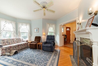 11 Haskell St, Cambridge, MA 02140 - photo 4
