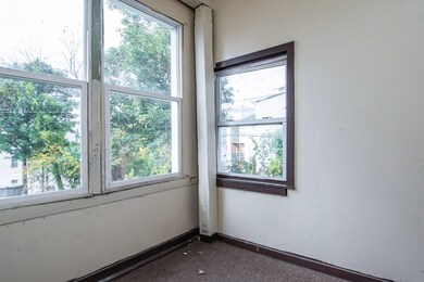 57 Fox St, Worcester, MA 01604 - photo 7