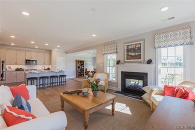 6760 Donahue Dr, Glen Allen, VA 23059 - photo 5