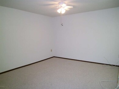 17654 N Del Webb Blvd, Sun City, AZ 85373 - photo 7