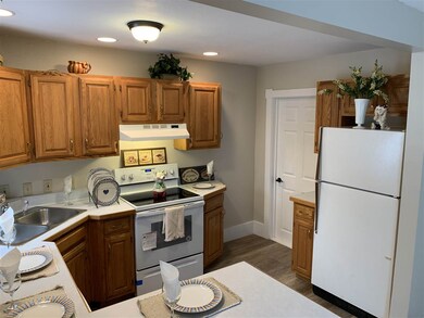 391 Donald St, Bedford, NH 03110 - photo 5