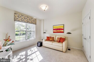 43525 Wheadon Terrace, Chantilly, VA 20152 - photo 7