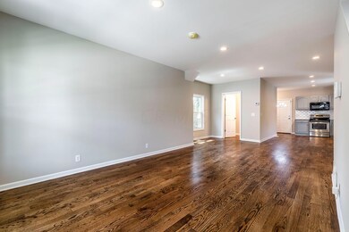 2019-05-08 491 S Warren Ave 11