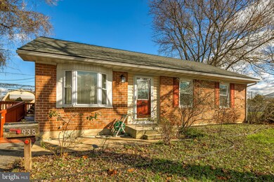 938 Genine Ct, Glen Burnie, MD 21060 - photo 3