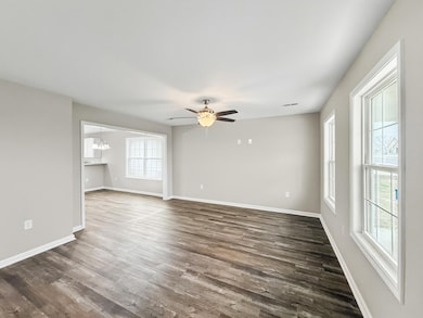 207 Charles Carr Dr, Harrodsburg, KY 40330 - photo 2