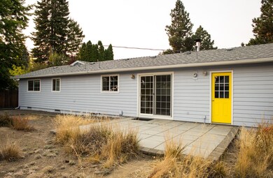 1396 NE Drost Dr, Bend, OR 97701 - photo 4