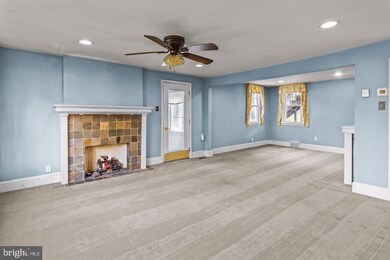 986 Hillside Dr, Southampton, PA 18966 - photo 7