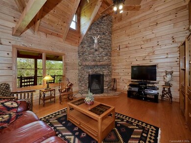 622 Oleta Rd, Hendersonville, NC 28792 - photo 4