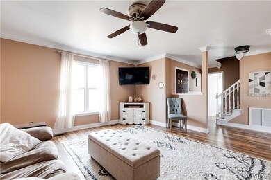 Yet another view of the living room with crown mol