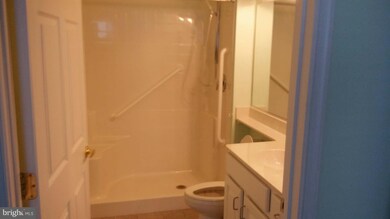 Mill Crossing unit 301, Frederick, MD 21702 - photo 4