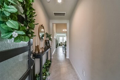 3819 Lancer Cir, Pearland, TX 77581 - photo 5