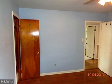 1537 Crest View Ave, Hagerstown, MD 21740 - photo 2