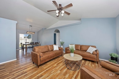 1016 Arrow Wood Ct, Twin Falls, ID 83301 - photo 4