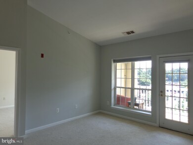 4550 Strutfield Ln unit 2420, Alexandria, VA 22311 - photo 6