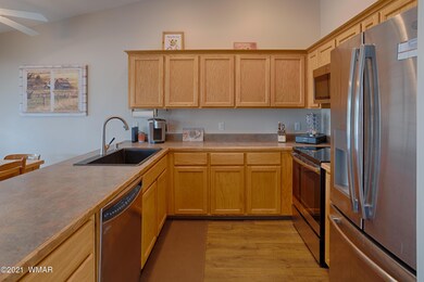 917 S Hunters Run, Show Low, AZ 85901 - photo 5