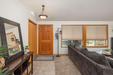 61215 Bighorn Ct, Bend, OR 97702 - photo 3