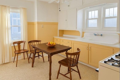 1602 Main Ave, Sheboygan, WI 53083 - photo 3