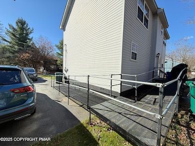 9043 Idlewild Dr, Tobyhanna, PA 18466 - photo 7