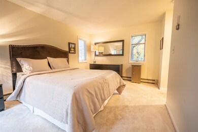 90 Kingfisher Rd unit 2A, Quechee, VT 05059 - photo 6