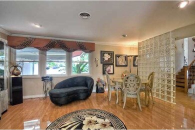 View looking back to entry way - the glass wall is
