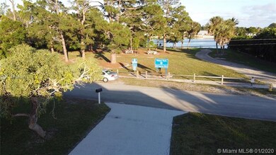 6691 Eastview Dr, Lake Worth, FL 33462 - photo 7