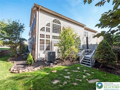 610 N 41st St, Allentown, PA 18104 - photo 6