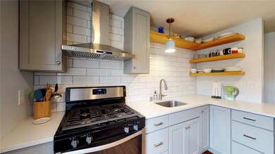 1240 Pennsylvania Ave, Pittsburgh, PA 15233 - photo 7