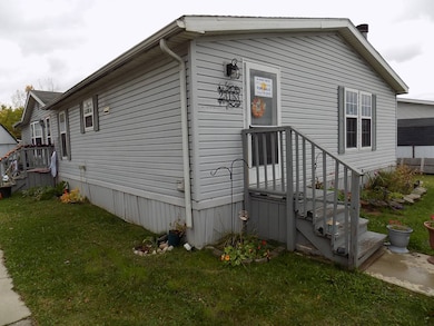 23153 Suffield Ln, Romulus, MI 48174 - photo 4