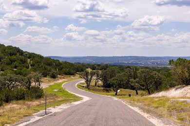 376 Dark Sky Path unit 7, Kerrville, TX 78028 - photo 2