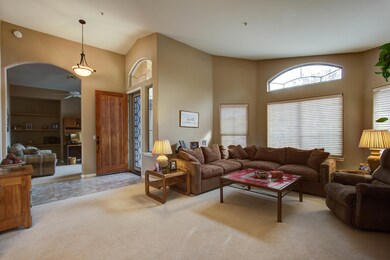 007_Living RoomEntry