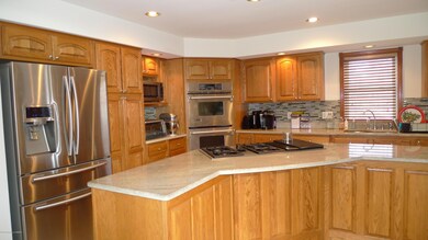 57 Makara Dr, Drums, PA 18222 - photo 3