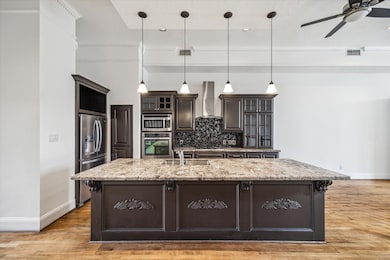 This fabulous kitchen is equipped with top-of-the-