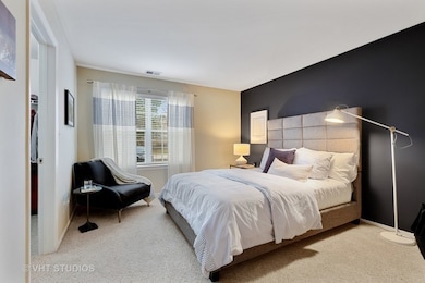 1681 E Greenbriar Dr unit 3827, Schaumburg, IL 60173 - photo 6