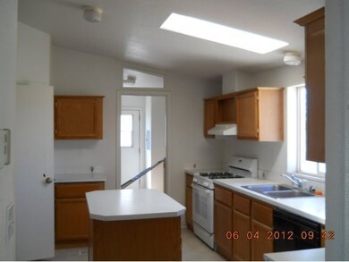 1755 W Curtis Ranch Rd, Paulden, AZ 86334 - photo 2