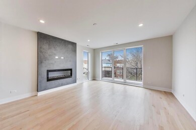 3339 N Ridgeway Ave unit 2N, Chicago, IL 60618 - photo 7