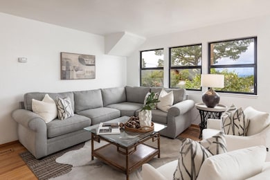 917 Fountain Ave, Pacific Grove, CA 93950 - photo 3