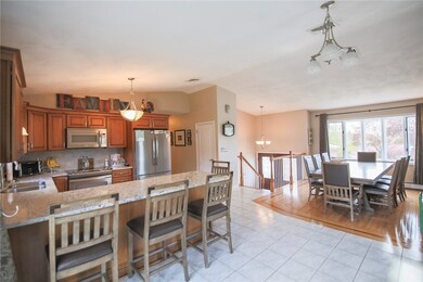 123 Curry Rd, Cranston, RI 02920 - photo 5