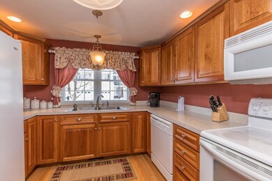 106 Bridle Cross Rd, Fitchburg, MA 01420 - photo 5