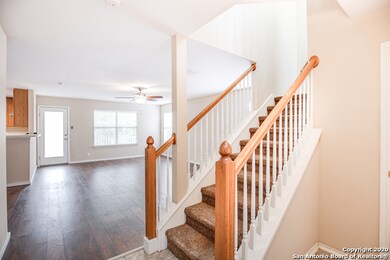 7422 Gamble Oak Dr, San Antonio, TX 78223 - photo 4