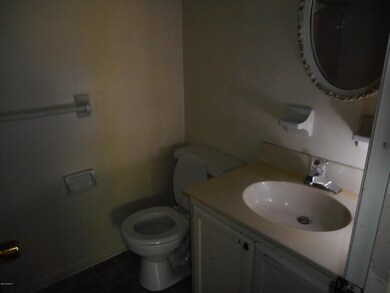 312 Myrtlewood Cir, Jacksonville, NC 28546 - photo 5