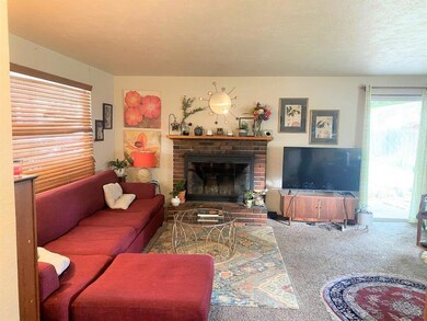 32 NE 10th St, Bend, OR 97701 - photo 6