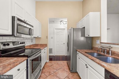 8009 Township Dr unit L, Owings Mills, MD 21117 - photo 5