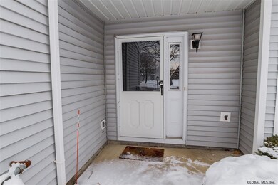 16 Tompion Ln, Saratoga Springs, NY 12866 - photo 4