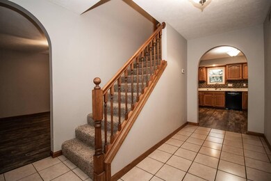 [003]-Foyer