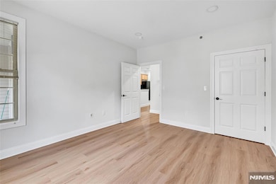 1100 Sterling Dr unit 807, Franklin Lakes, NJ 07417 - photo 7