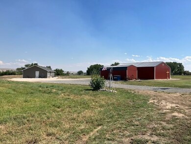 4127 Golf Course Rd, Basin, WY 82410 - photo 5